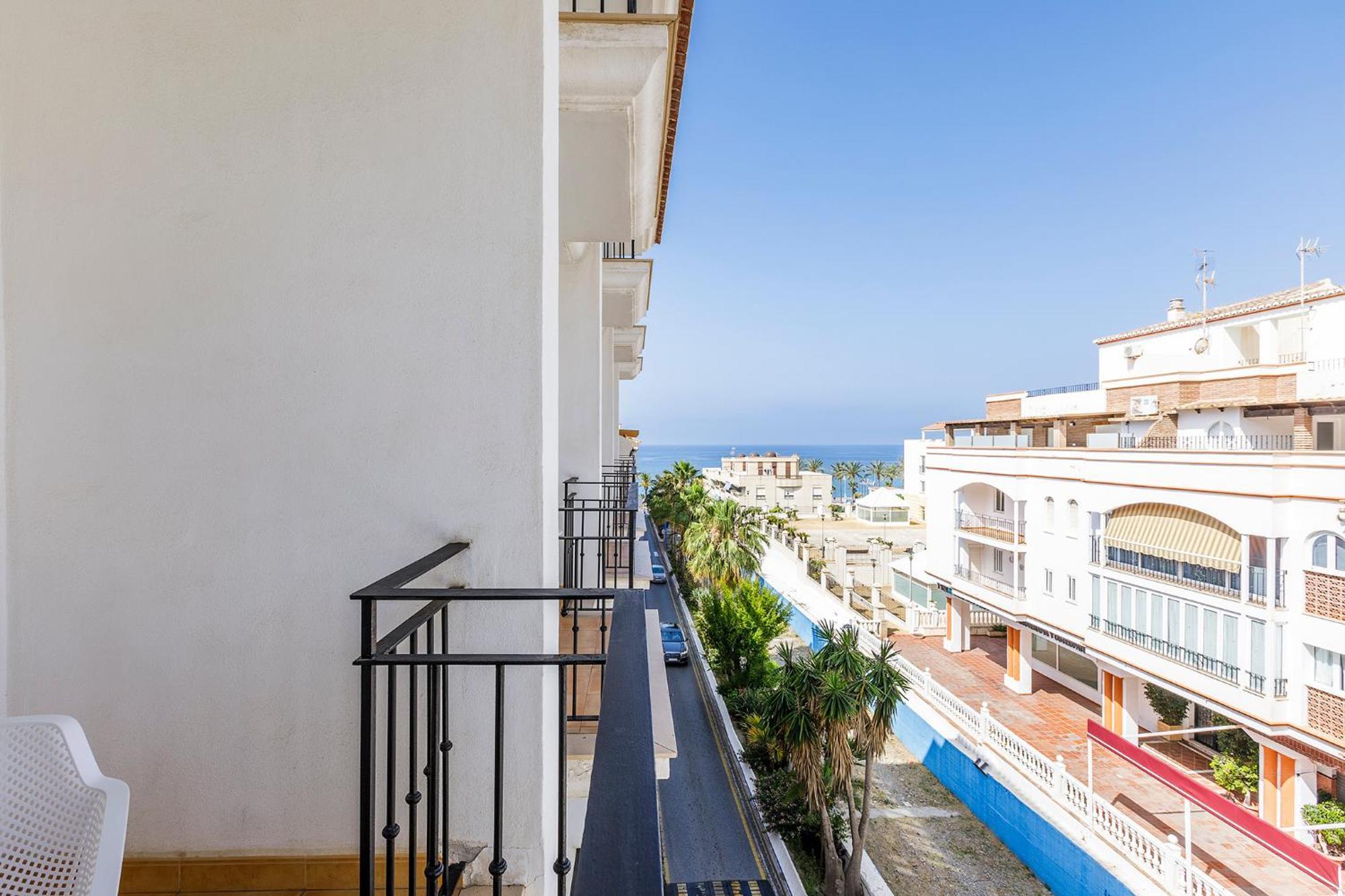 Hotel Almijara - Mares La Herradura  Exterior photo